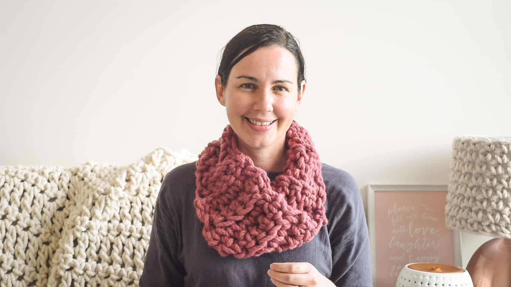 How to crochet a Melbourne Snood workshop with Australian merino wool | Homelea Lass